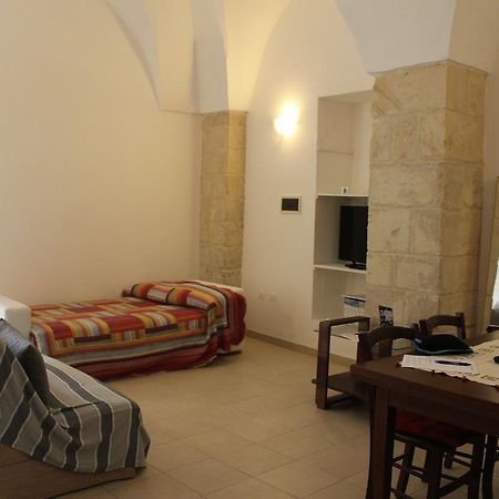 Piazzetta Acquaviva Apartment Лече Екстериор снимка