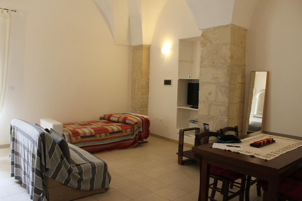 Piazzetta Acquaviva Apartment Лече Екстериор снимка